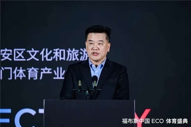 他在过去几